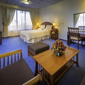 احجز هنا