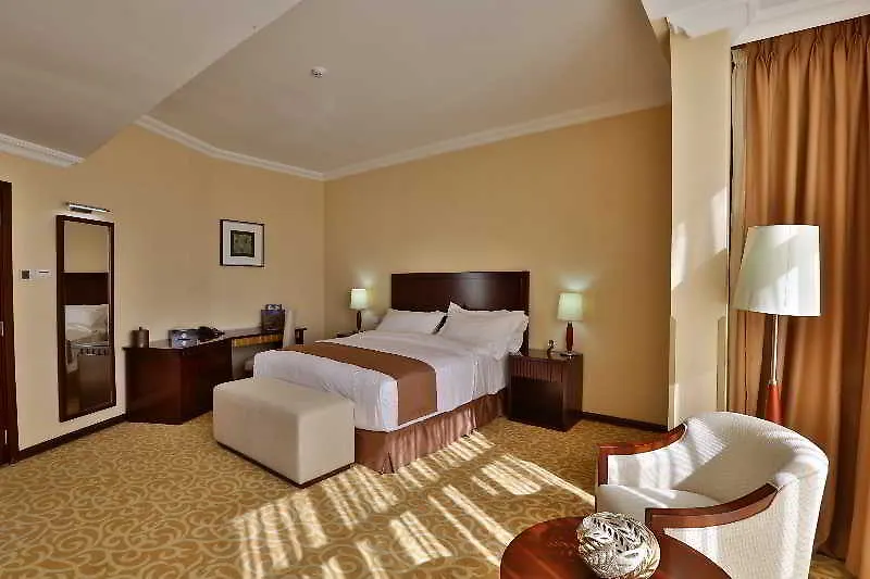 Capital Hotel And Spa Addis Ababa 5*,